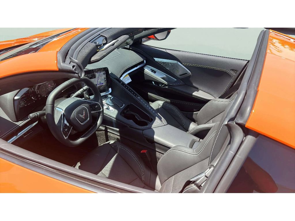 Used 2024 Chevrolet Corvette Stingray Preferred Cpe w/ Z51 Performance Package RWD image 20