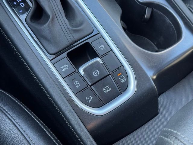 Used 2020 Hyundai Santa Fe Limited image 18