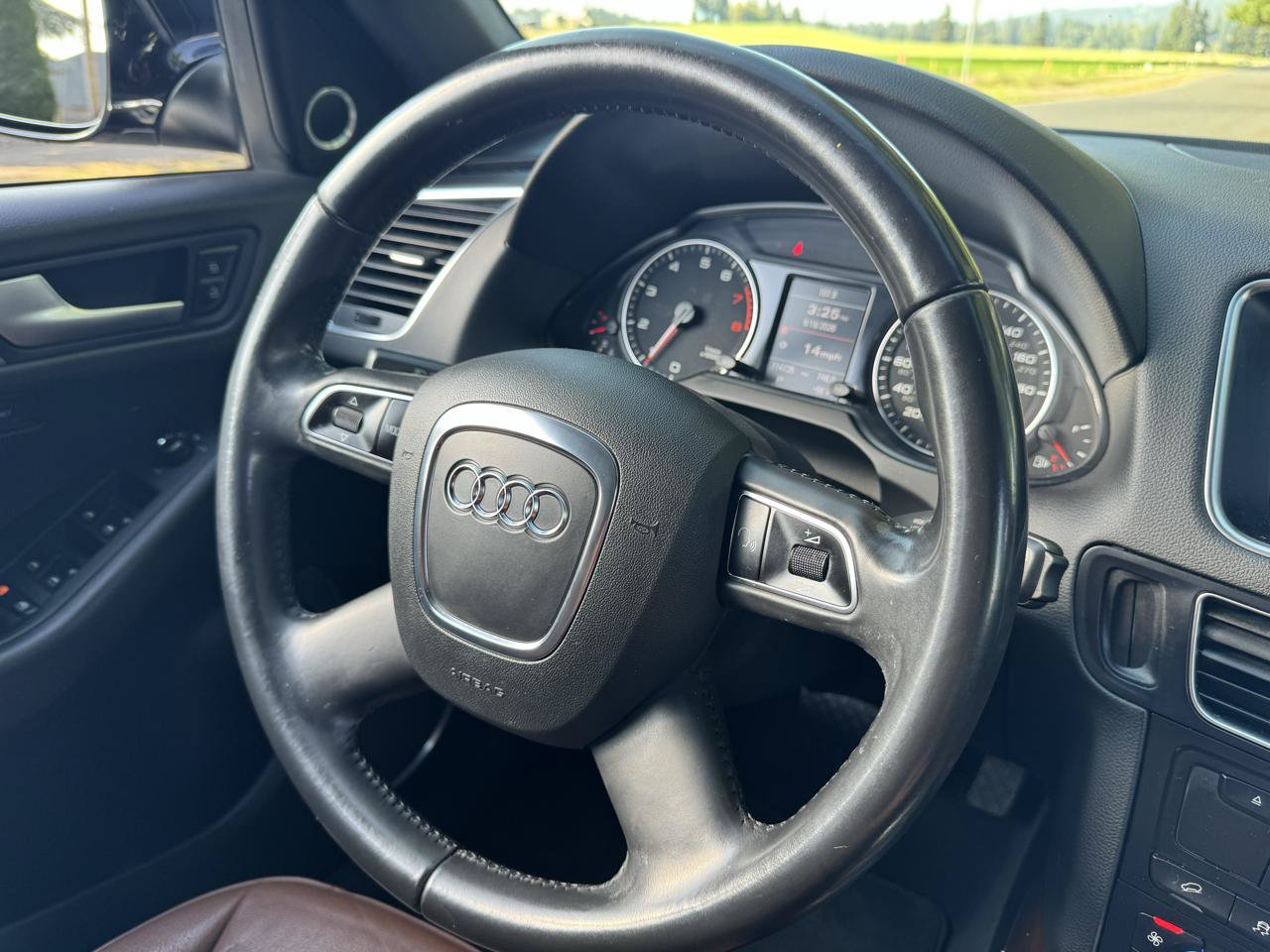 Used 2012 Audi Q5 2.0T Premium Plus AWD/4WD image 21