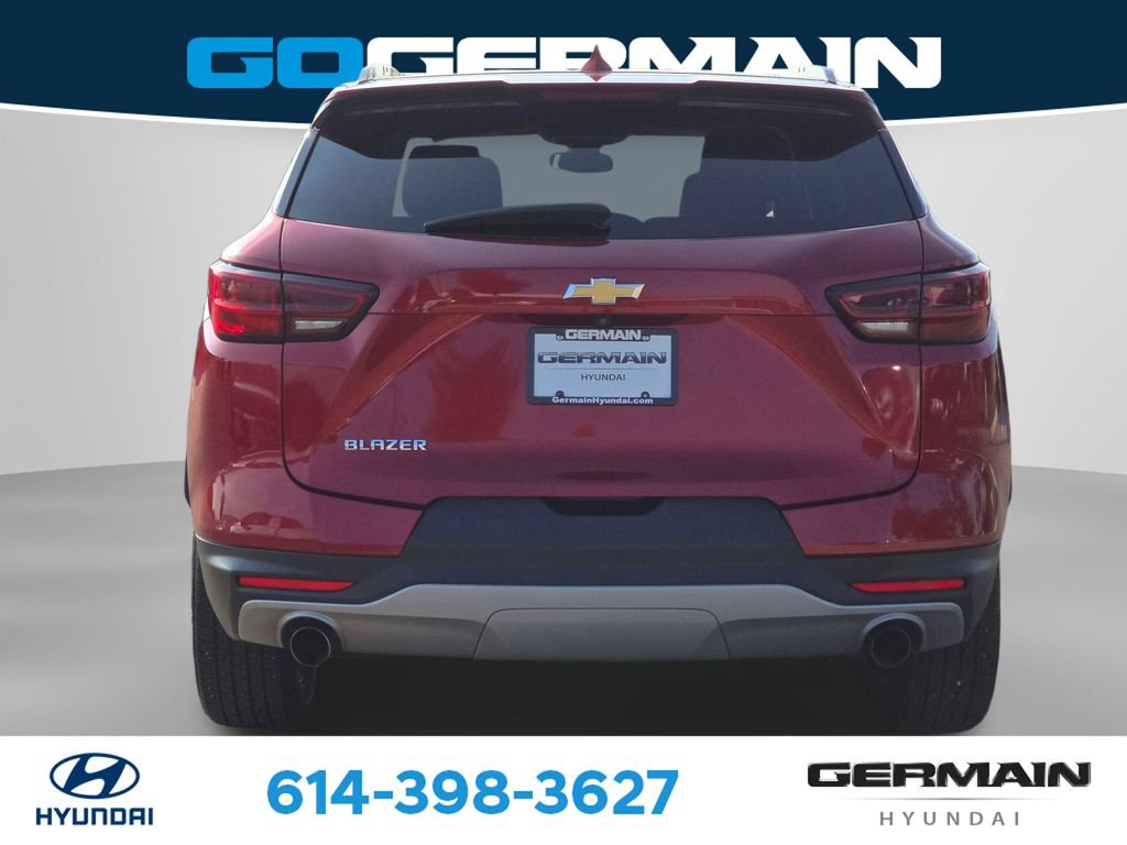 Used 2024 Chevrolet Blazer LT w/ Convenience Package FWD image 9