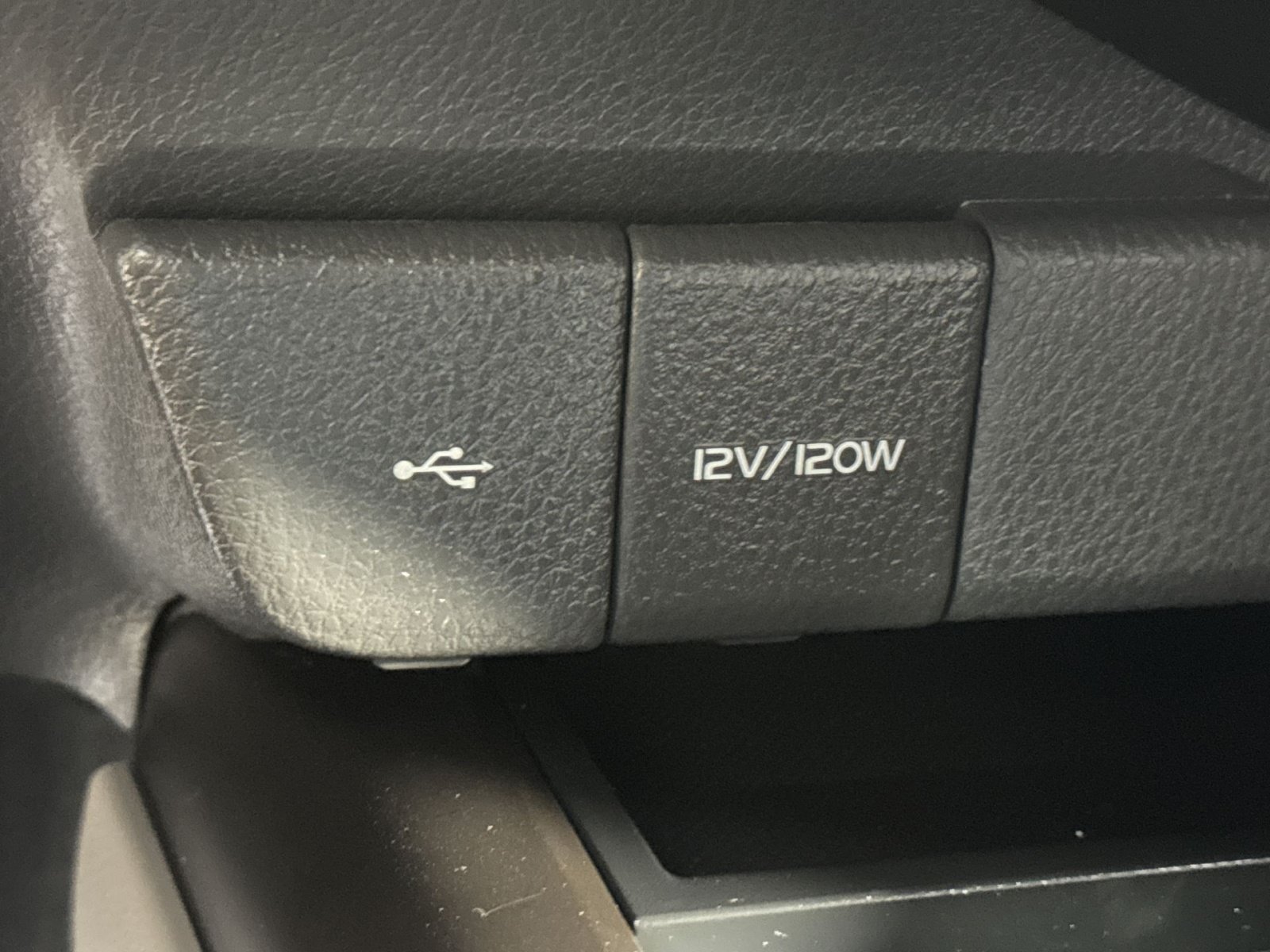 Used 2024 Toyota Camry LE FWD image 41