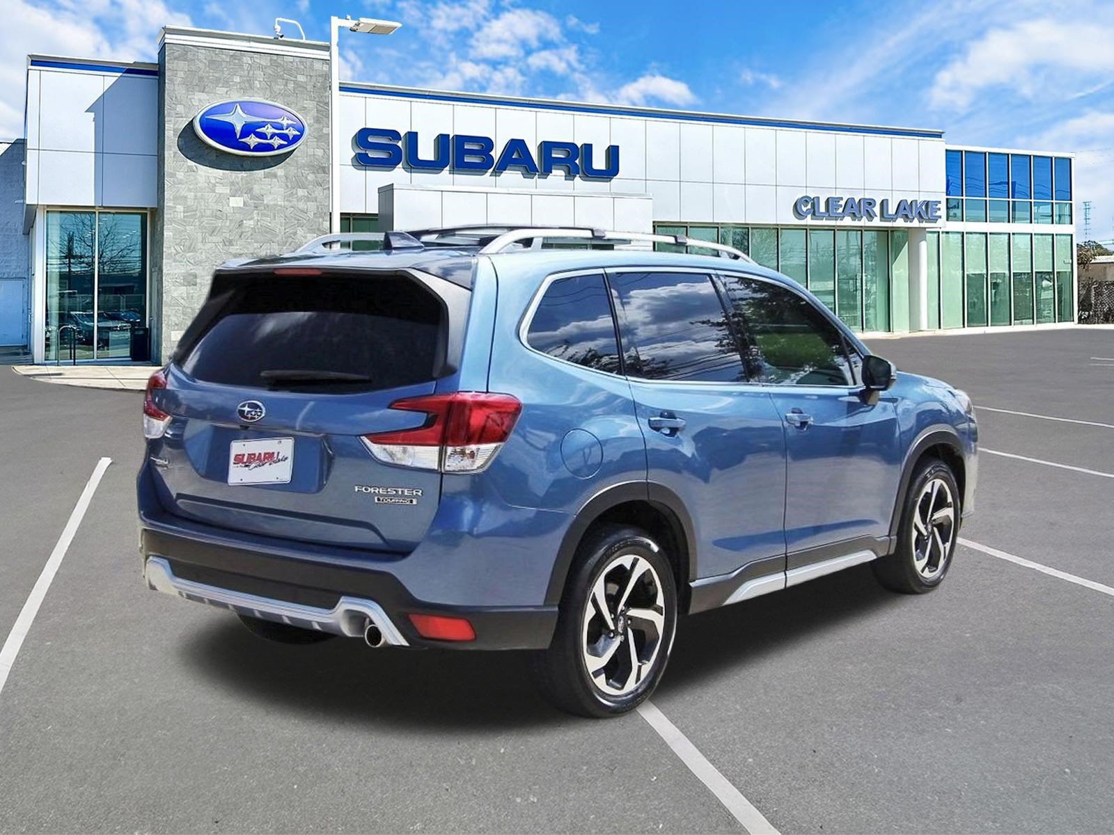 Certified 2024 Subaru Forester Touring AWD/4WD image 6
