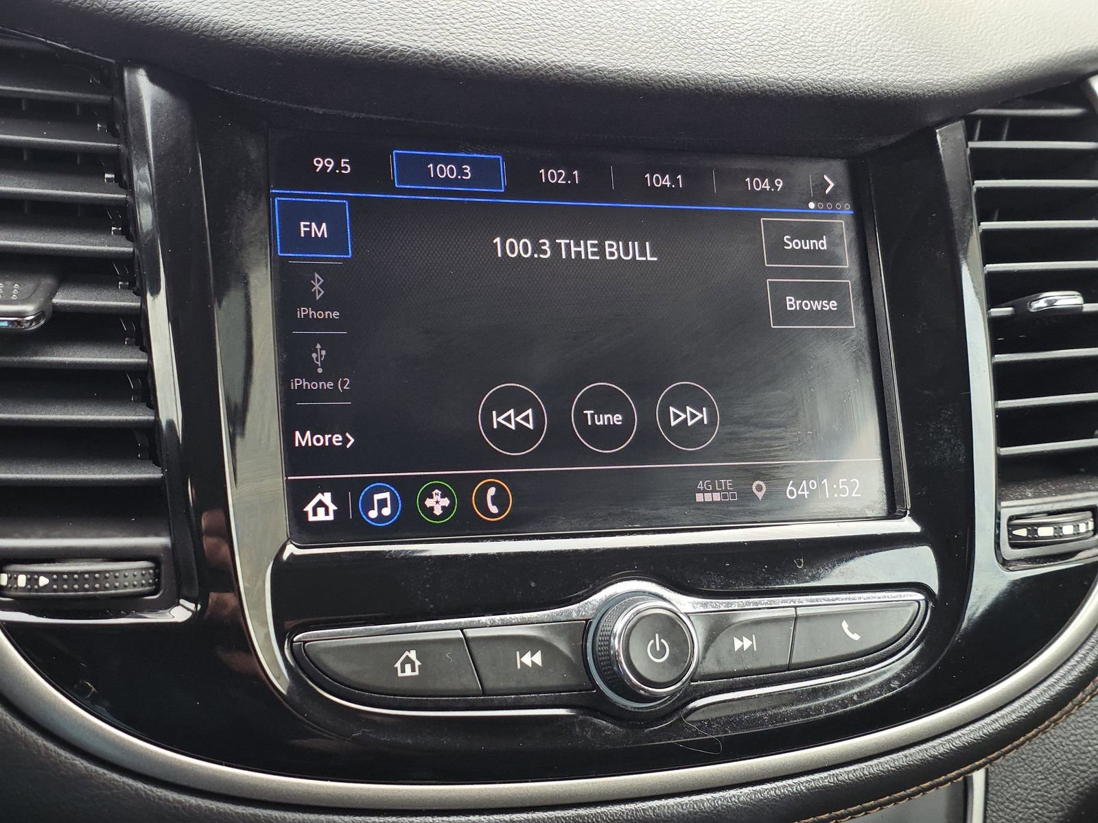 Used 2020 Chevrolet Trax LS w/ Tint and Cruise Package image 19