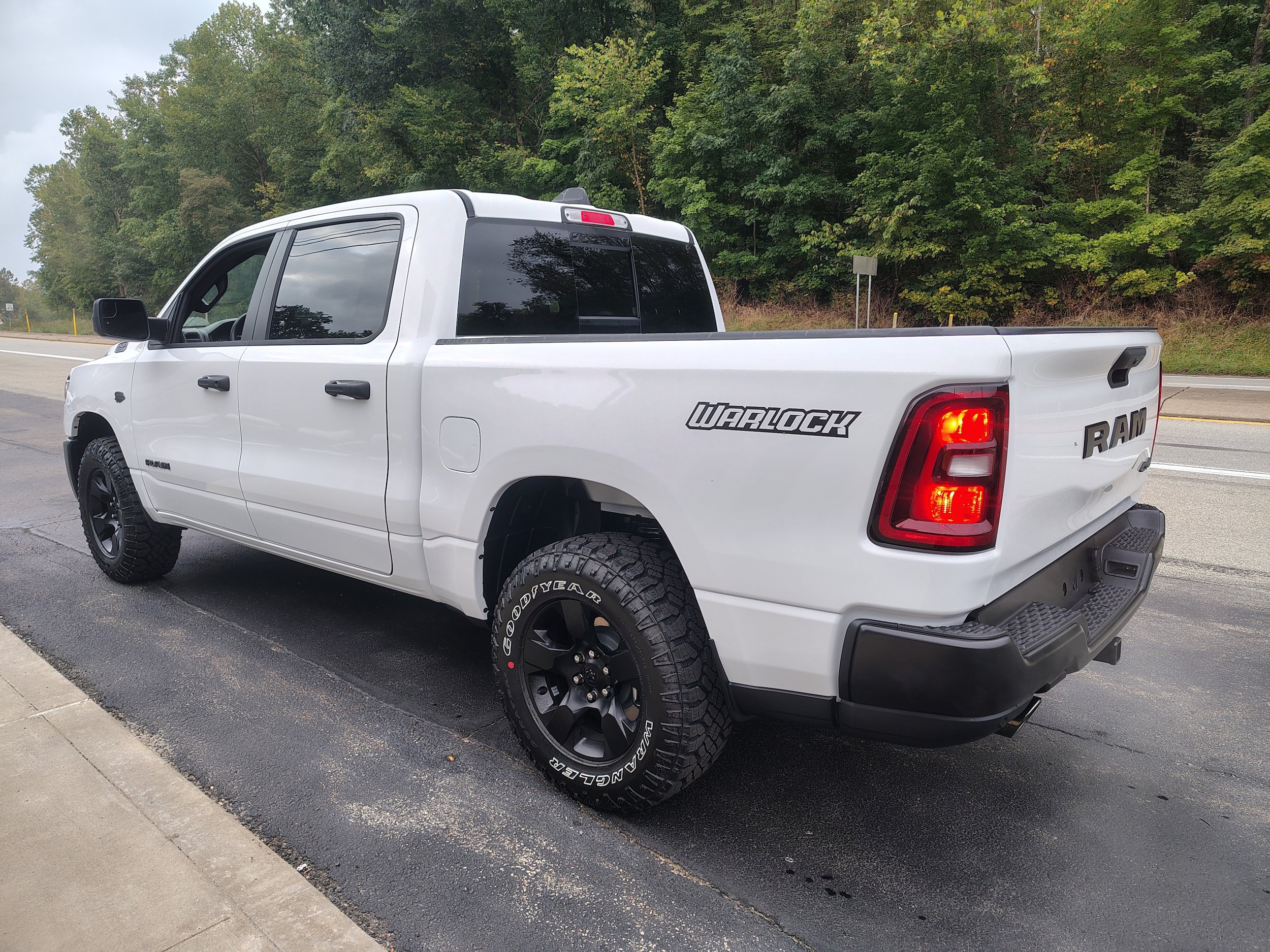 New 2027 RAM 1500 Warlock AWD/4WD image 7