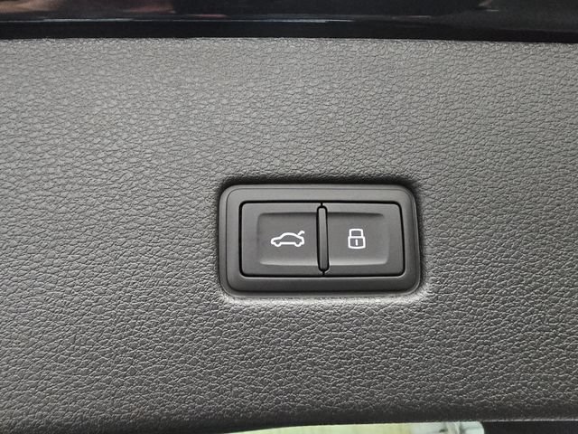 New 2026 Audi Q8 Premium Plus AWD/4WD image 32