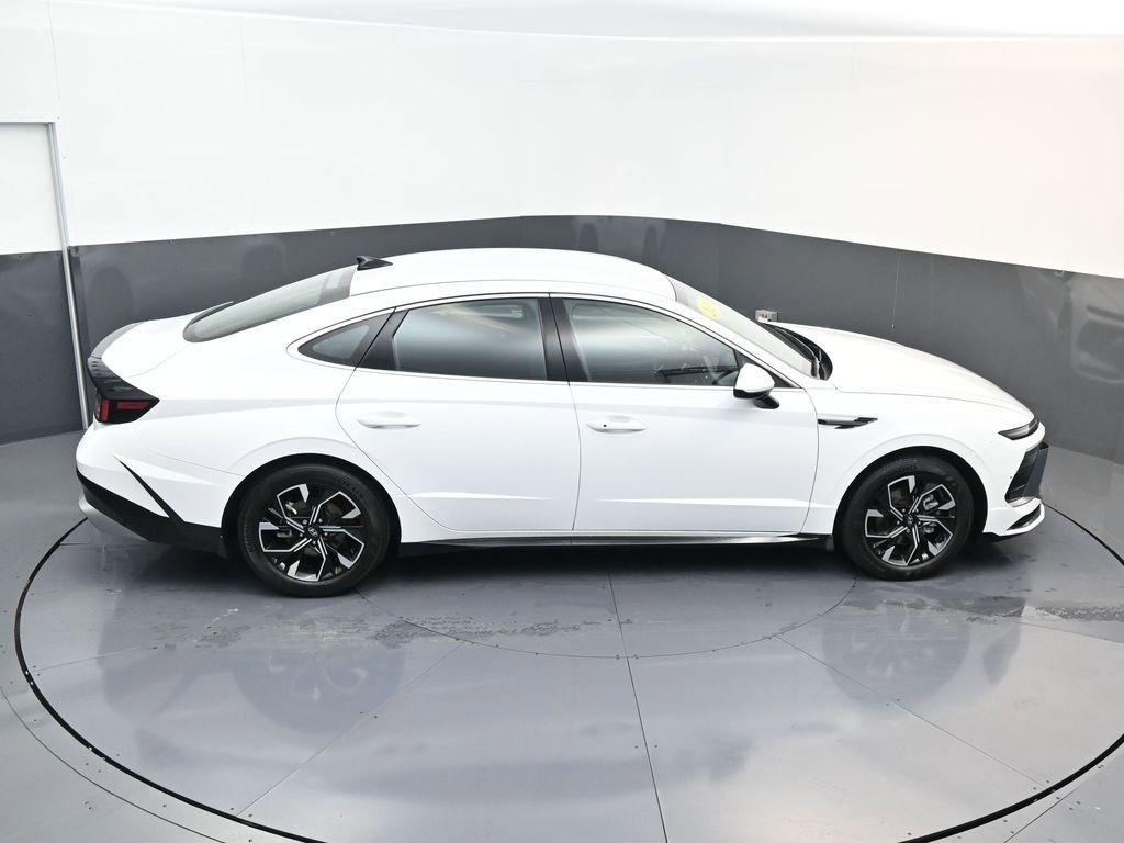 Certified 2025 Hyundai Sonata SEL image 15
