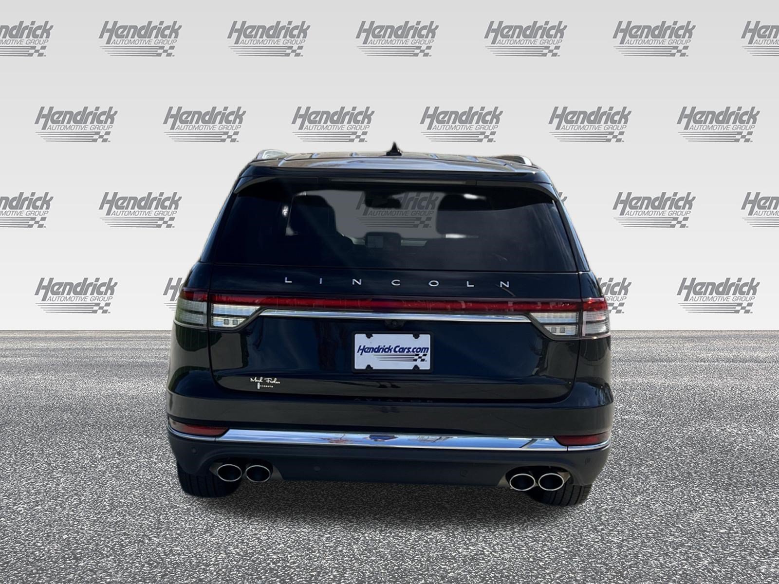 Used 2024 Lincoln Aviator Reserve w/ Elements Package Plus RWD image 8