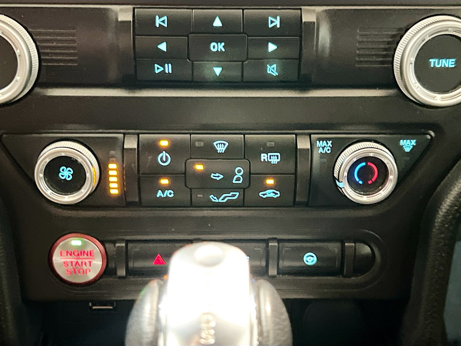 Used 2020 Ford Mustang GT RWD image 11