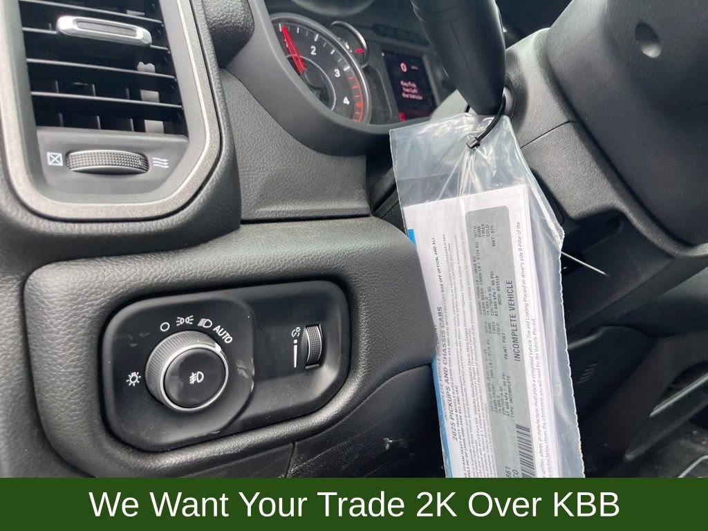 New 2025 RAM 5500 Tradesman AWD/4WD image 22