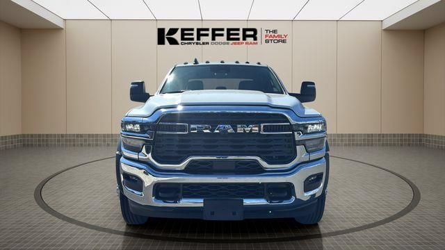 New 2026 RAM 5500 Tradesman w/ Chrome Appearance Group AWD/4WD image 9