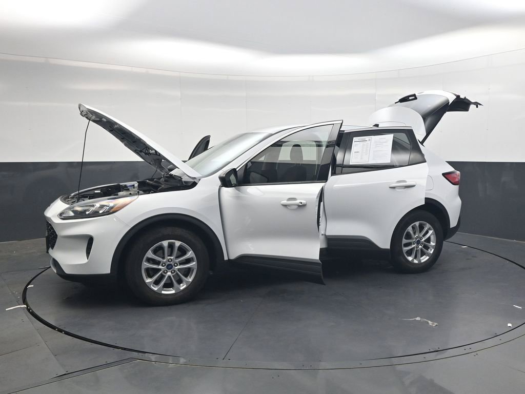 Used 2022 Ford Escape SE w/ Convenience Package FWD image 46