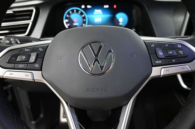 Used 2025 Volkswagen Atlas Cross Sport SEL Premium R-Line AWD/4WD image 11
