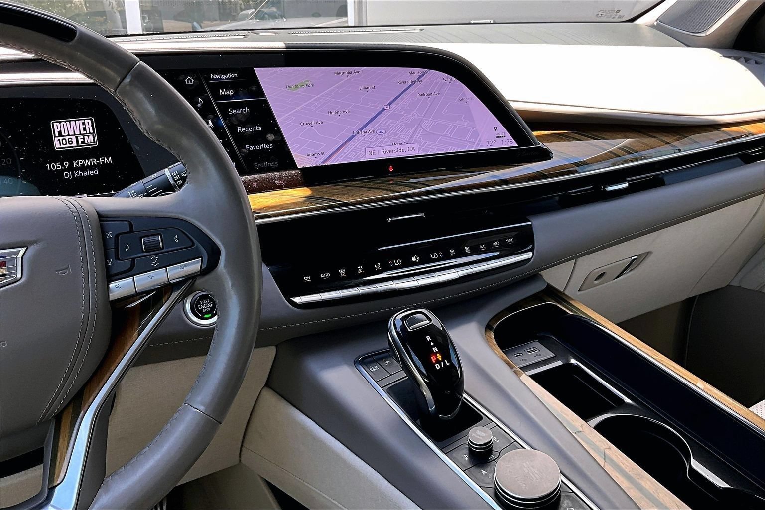 Used 2022 Cadillac Escalade Sport Platinum RWD image 6