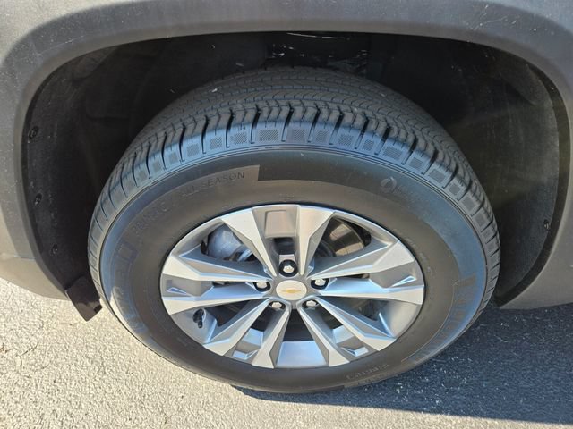 Used 2025 Chevrolet Equinox LT AWD/4WD image 28
