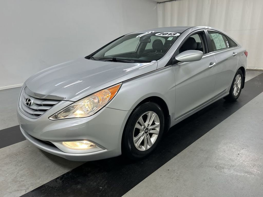 Used 2013 Hyundai Sonata GLS w/ Popular Equipment Pkg FWD image 5