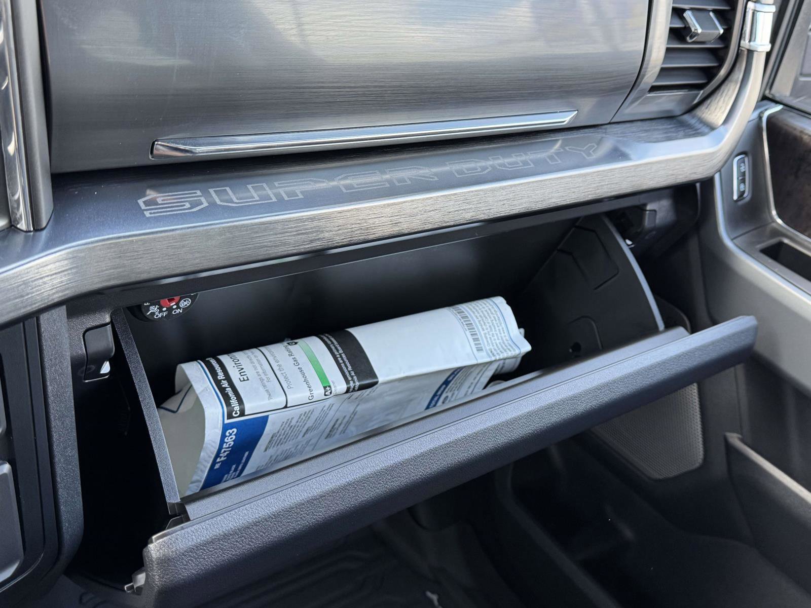 Used 2024 Ford F350 Lariat w/ Sport Appearance Package image 32