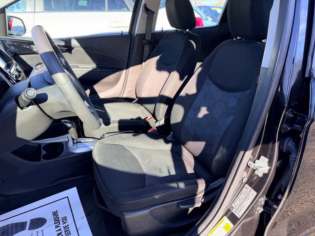 Used 2017 Chevrolet Spark LT image 11