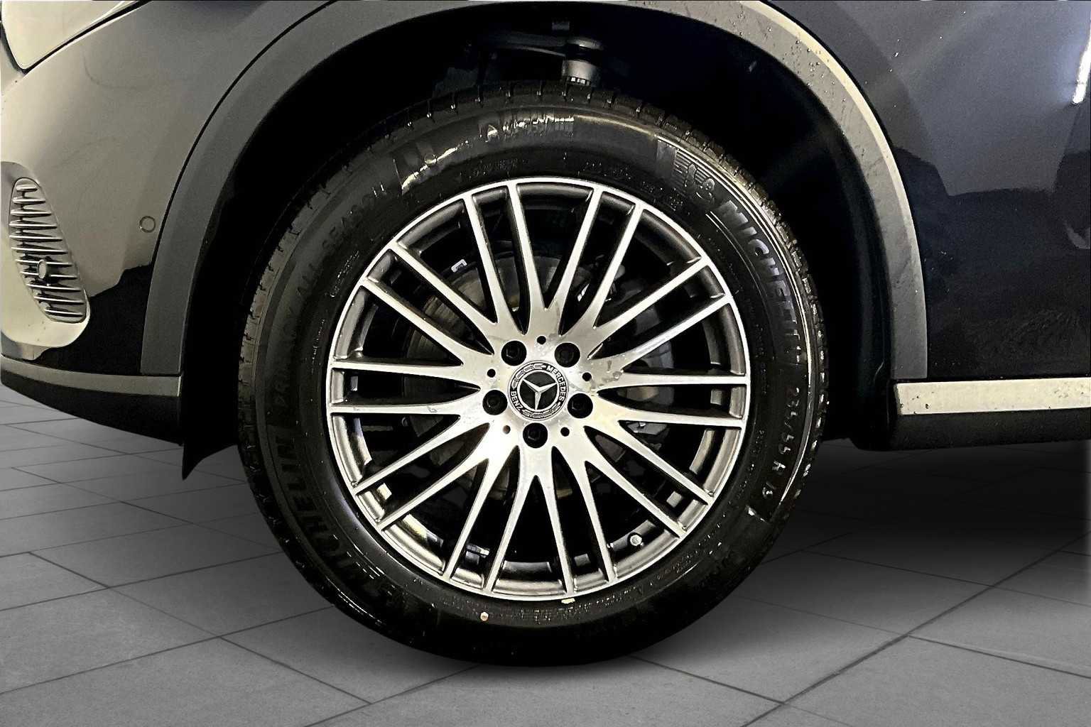 New 2026 Mercedes-Benz GLC 300 4MATIC image 17