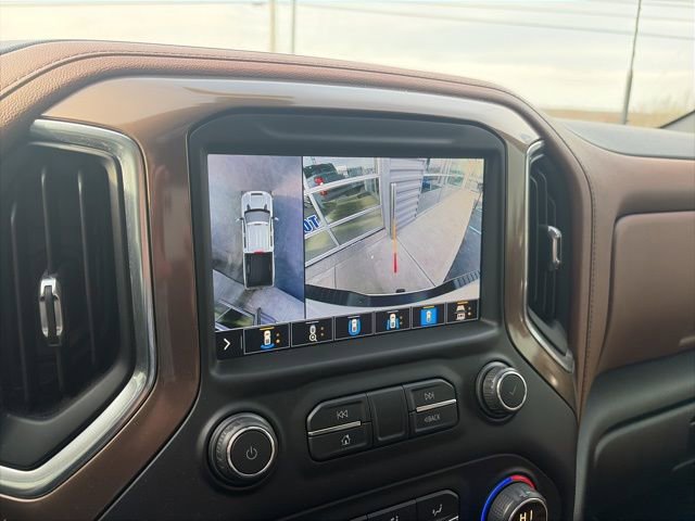 Used 2020 Chevrolet Silverado 3500 High Country w/ LPO, Dark Essentials Package image 17