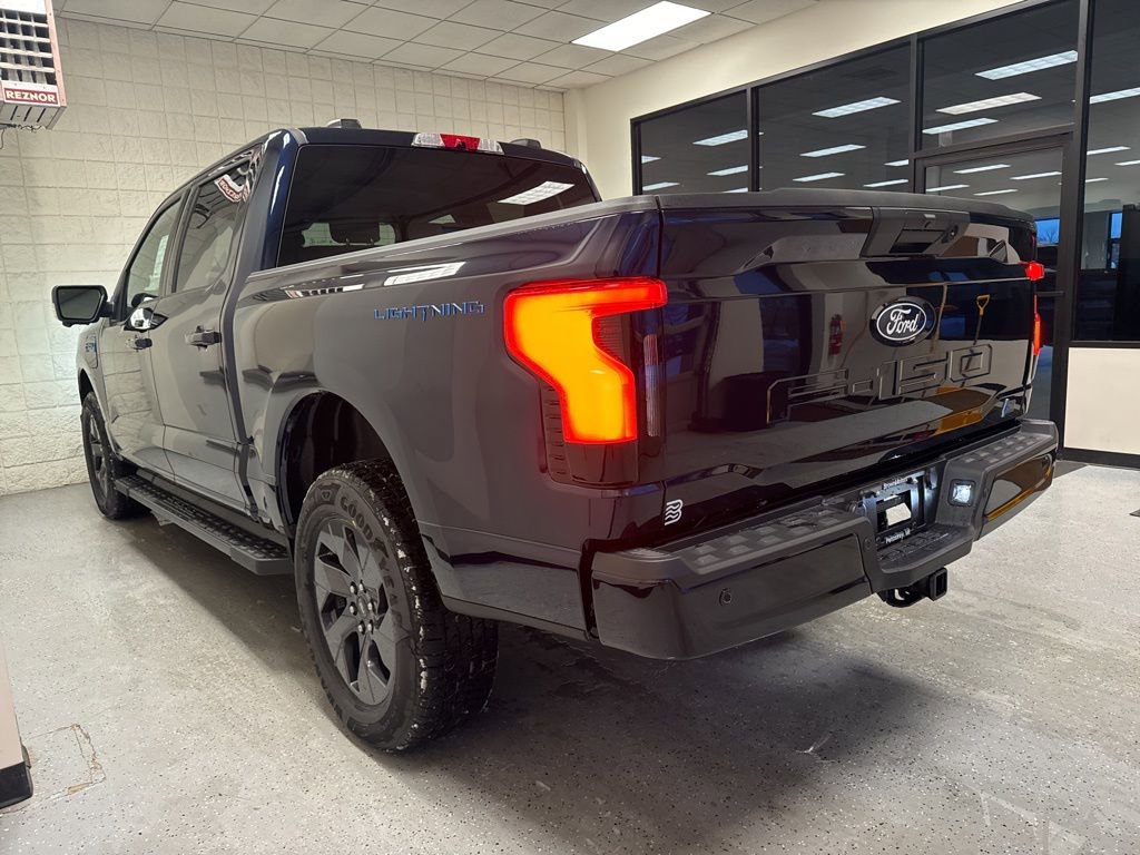 New 2025 Ford F150 Lightning Flash image 18