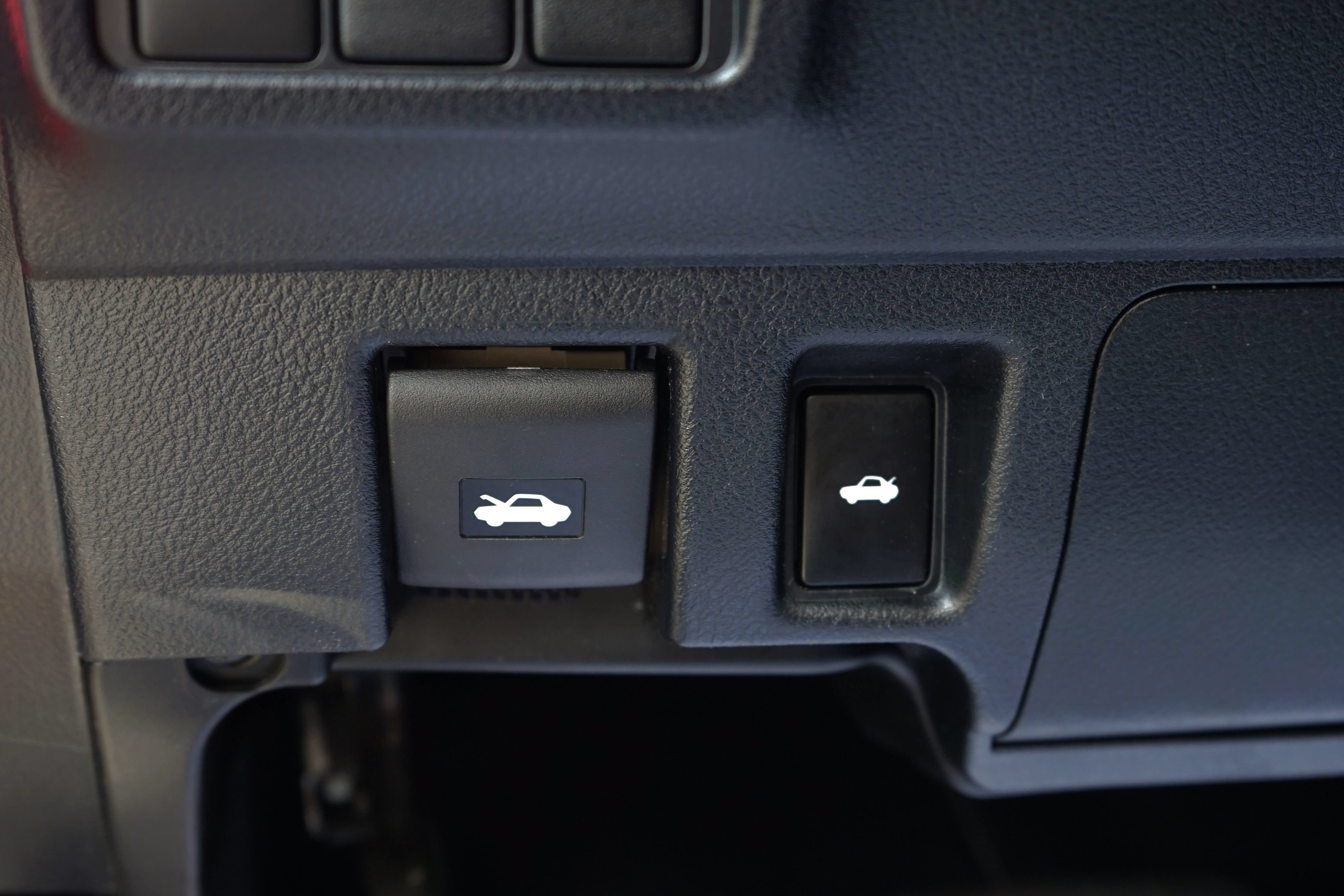 Used 2020 Lexus RC 300 AWD w/ Premium Package image 13