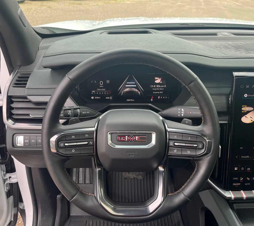 Used 2024 GMC Acadia AT4 w/ Luxury Package AWD/4WD image 24