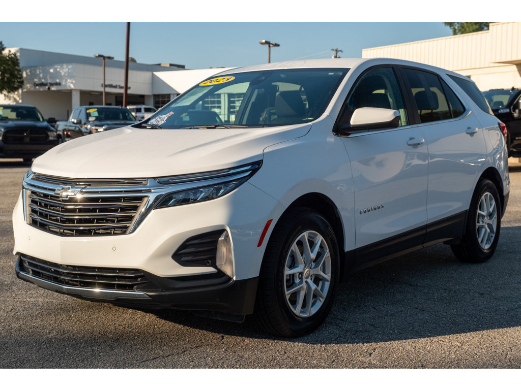 Used 2023 Chevrolet Equinox LT FWD image 4