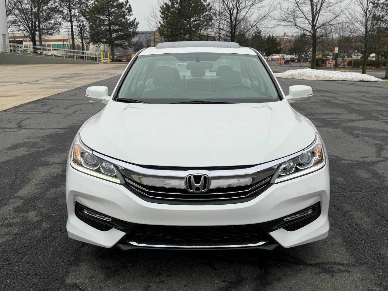 Used 2016 Honda Accord EX-L image 7
