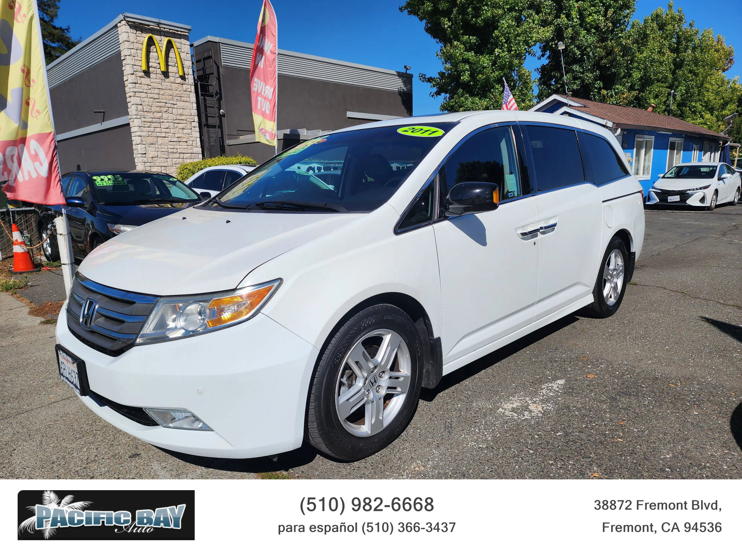 Used 2011 Honda Odyssey Touring image 3