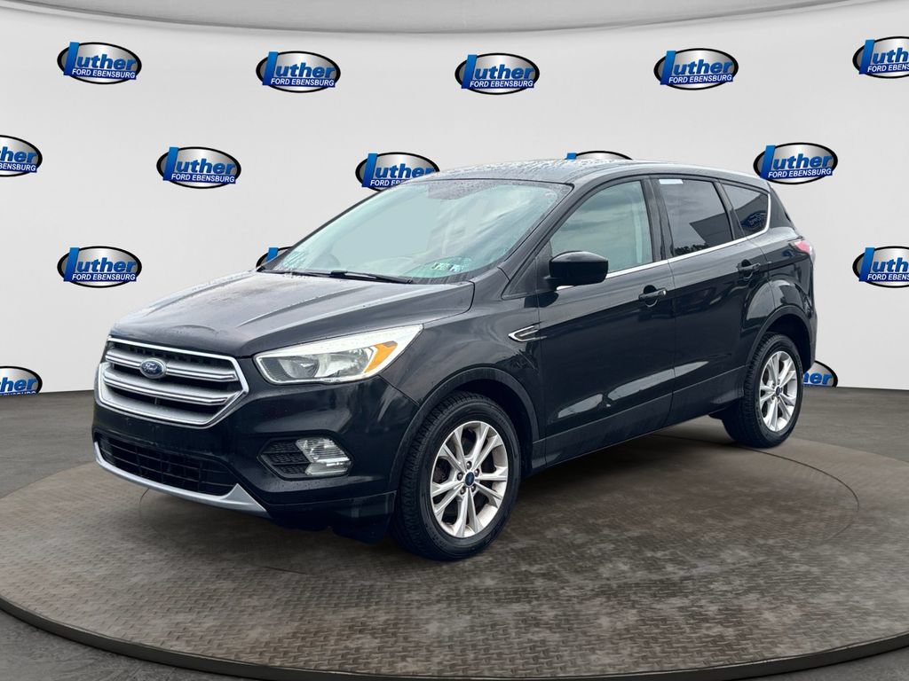 Used 2017 Ford Escape SE AWD/4WD image 1