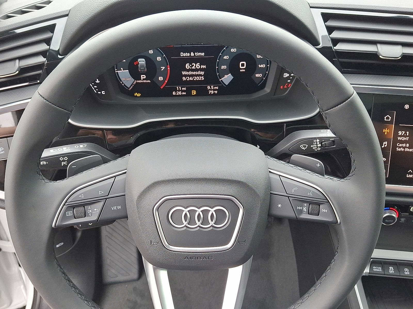 New 2025 Audi Q3 2.0T Premium image 15