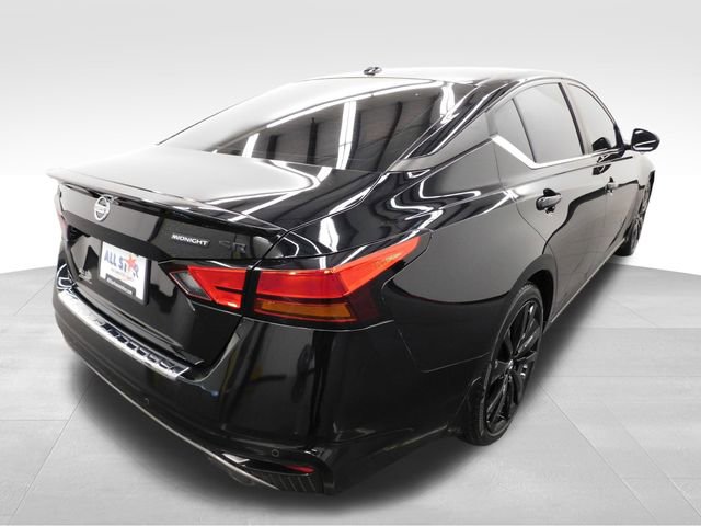 Used 2022 Nissan Altima 2.5 SR w/ Midnight Edition Package image 9