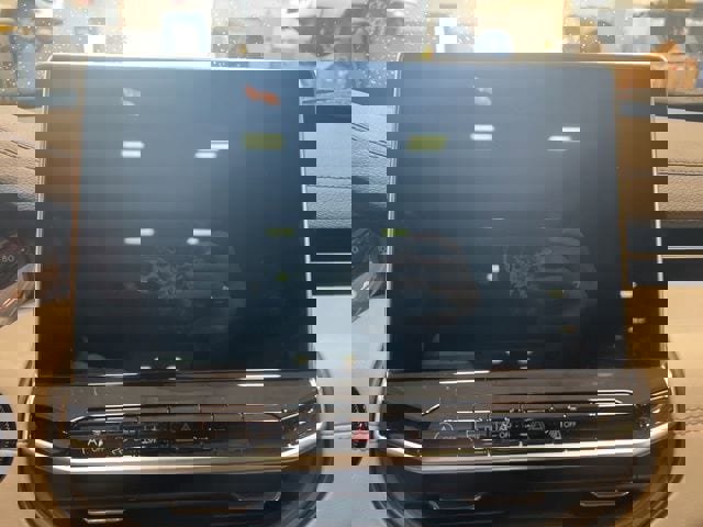 New 2025 Jeep Compass Limited w/ Sun & Sound Group image 12