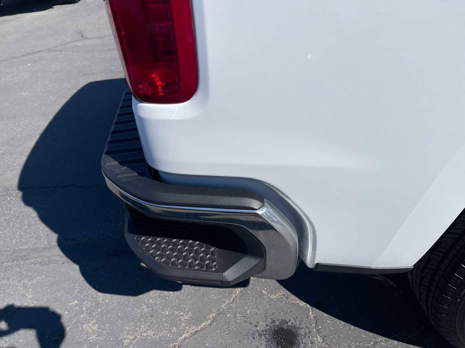 Used 2025 Chevrolet Silverado 1500 LT image 14