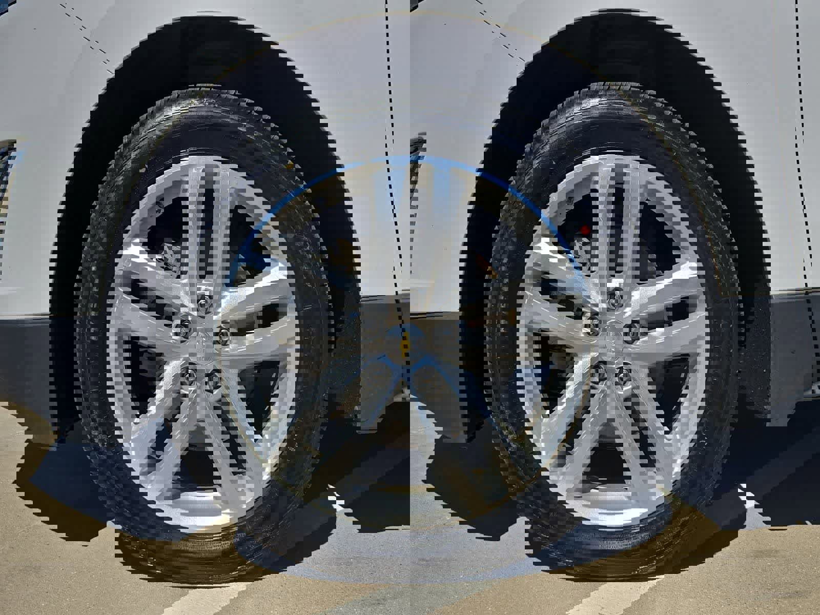 Used 2018 Chevrolet Equinox Premier AWD/4WD image 11