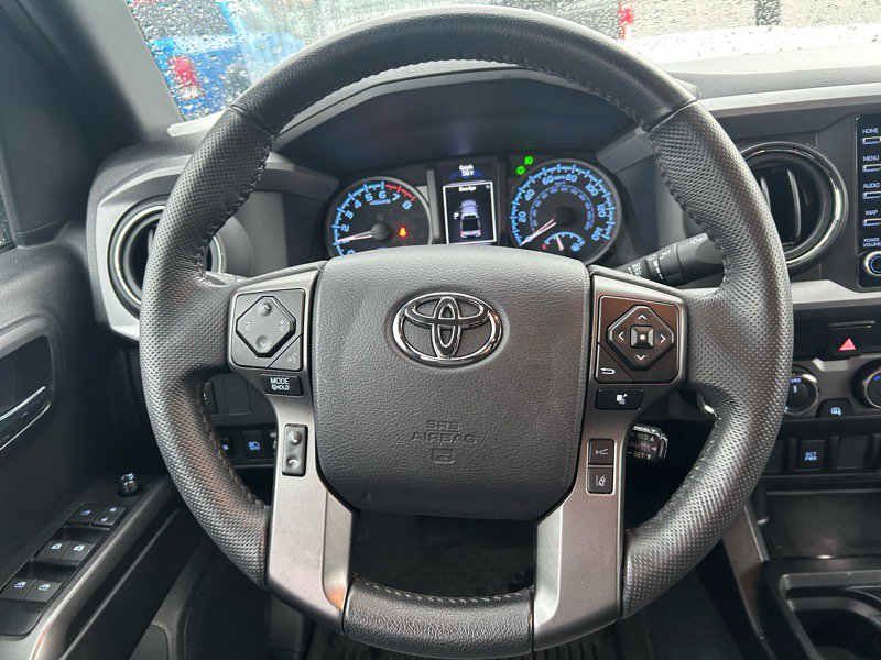 Used 2023 Toyota Tacoma TRD Off-Road image 11