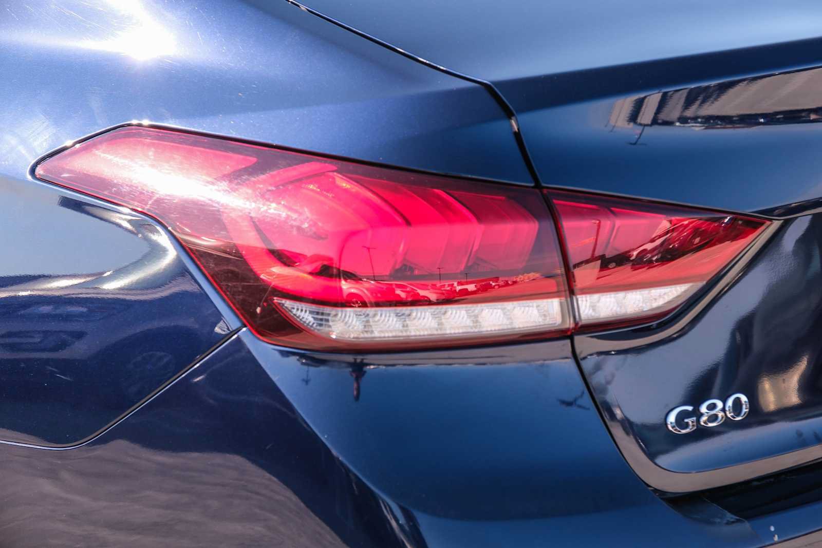 Used 2018 Genesis G80 3.8 RWD image 7