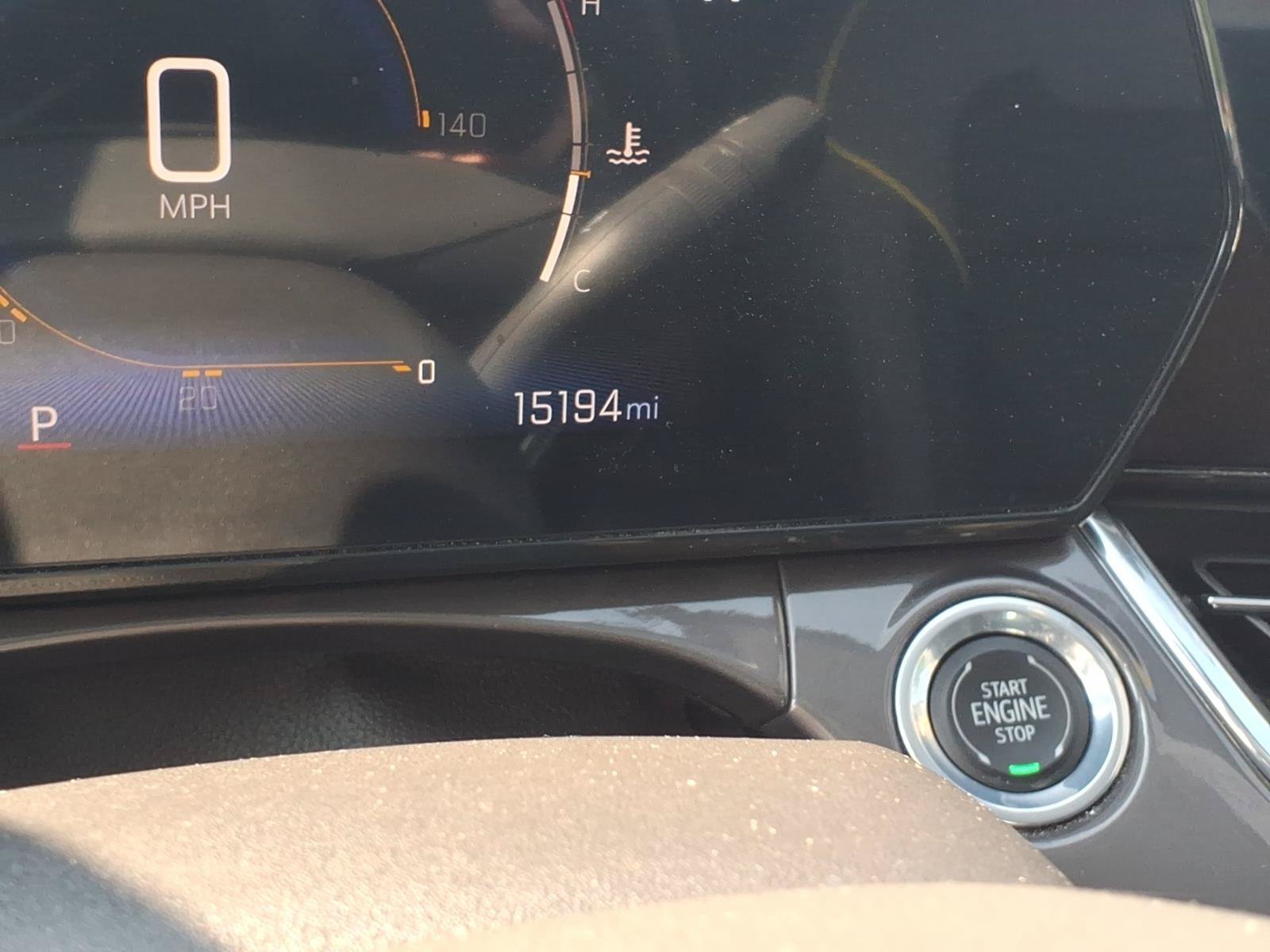 Used 2025 Chevrolet Trax ACTIV FWD image 32