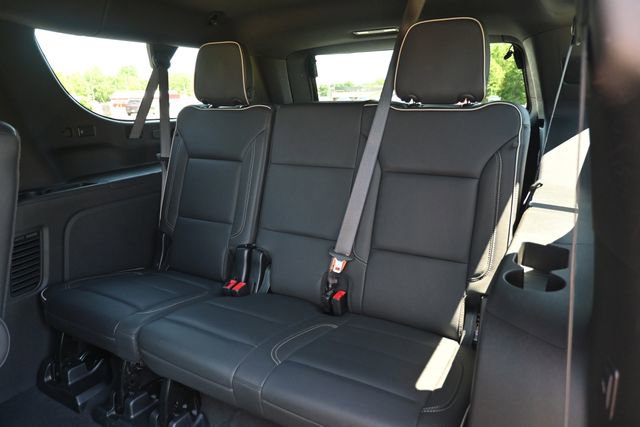 Used 2024 GMC Yukon XL SLT w/ SLT Premium Package AWD/4WD image 26