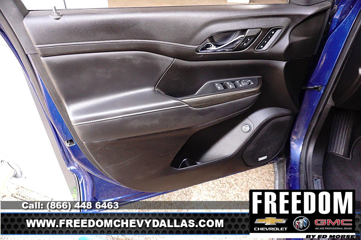 Used 2023 GMC Acadia SLT w/ Preferred Package FWD image 35