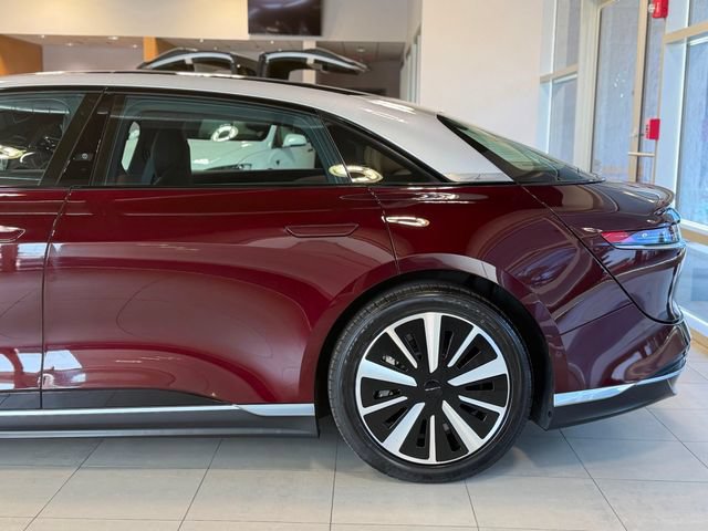 Used 2025 Lucid Air Touring AWD/4WD image 9
