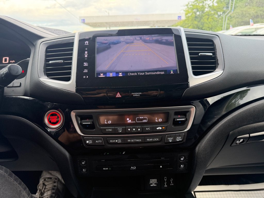 Used 2017 Honda Pilot Elite image 17