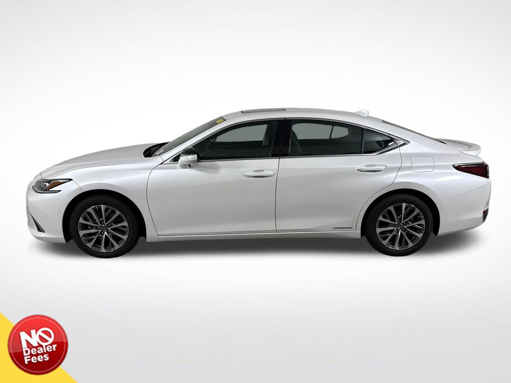 Used 2022 Lexus ES 300h w/ Premium Package FWD image 7