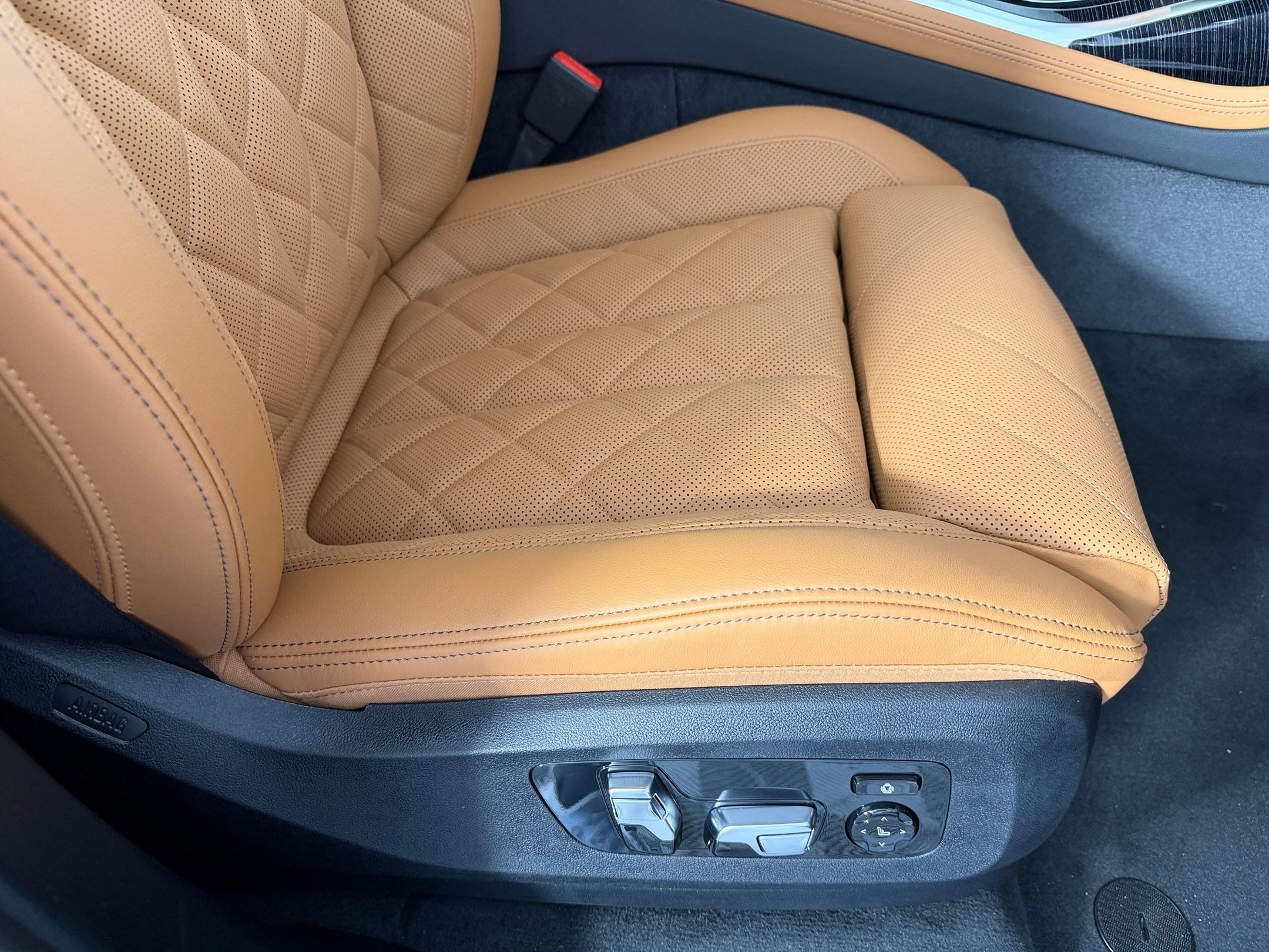 New 2027 BMW X7 xDrive40i image 34