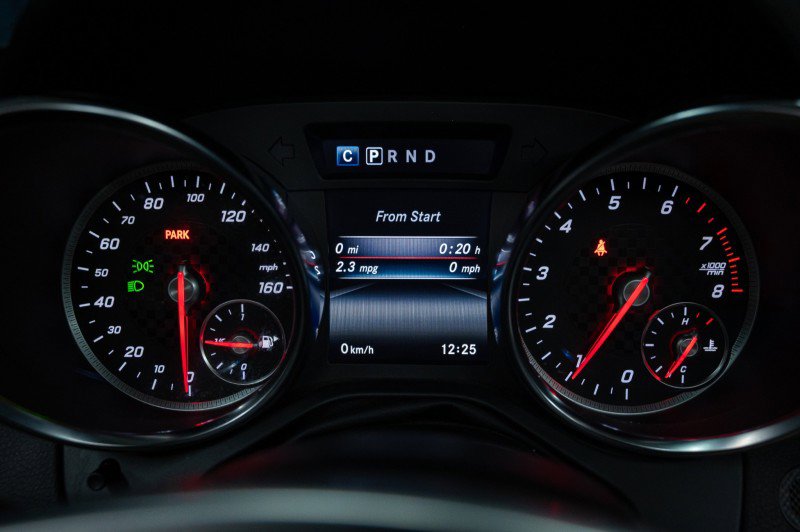 Used 2020 Mercedes-Benz SLC 300 image 21