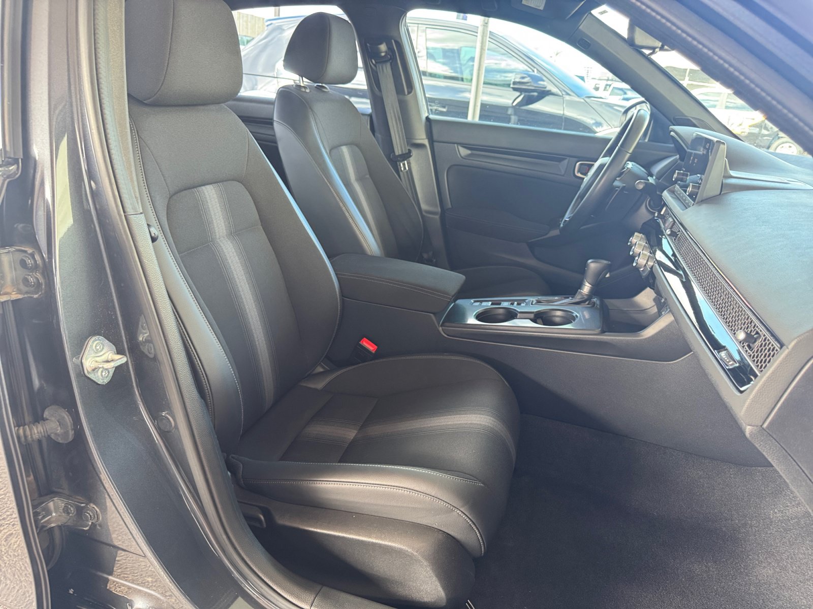 Used 2022 Honda Civic Sport image 30