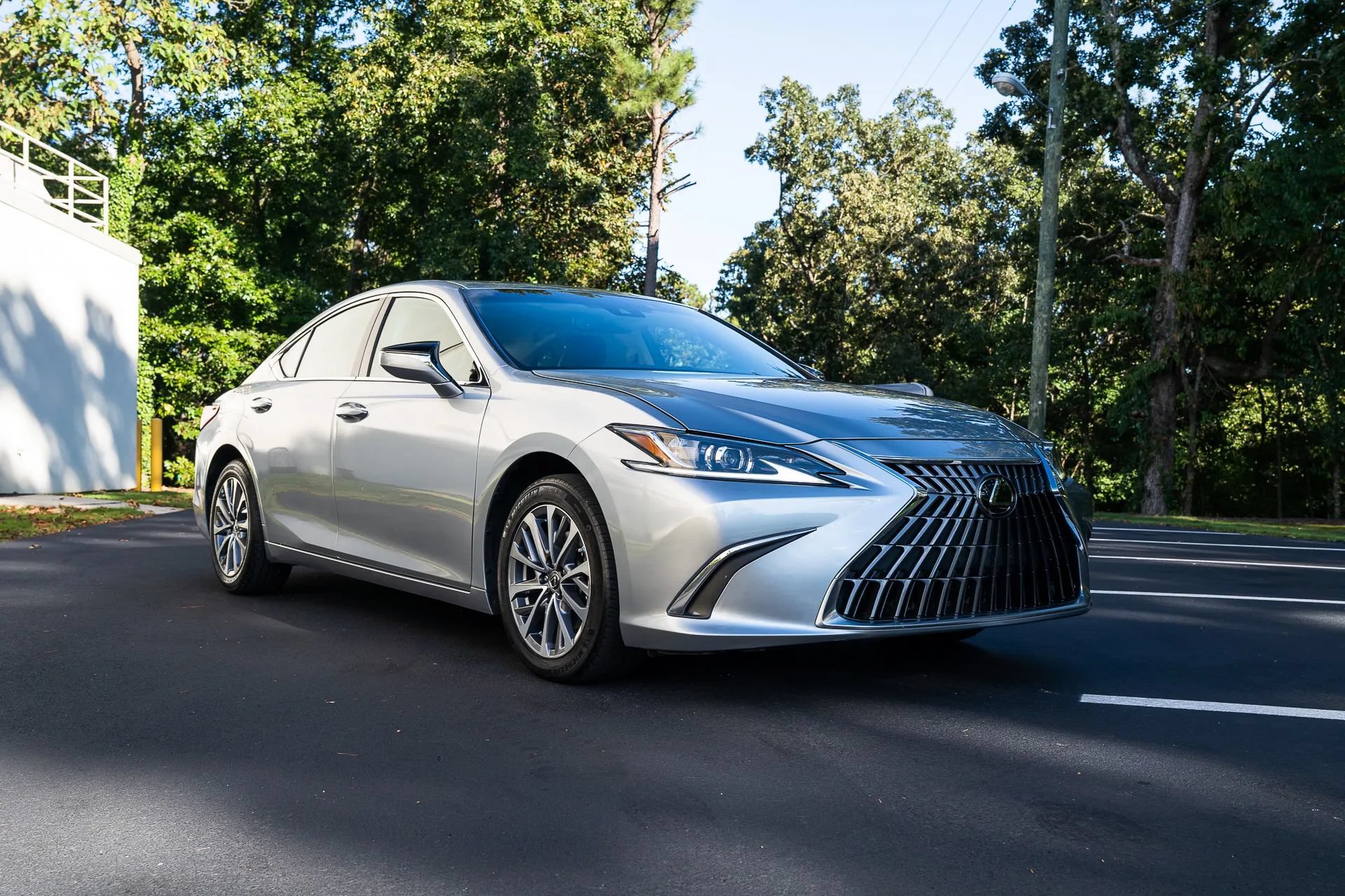 Used 2023 Lexus ES 350 FWD image 13