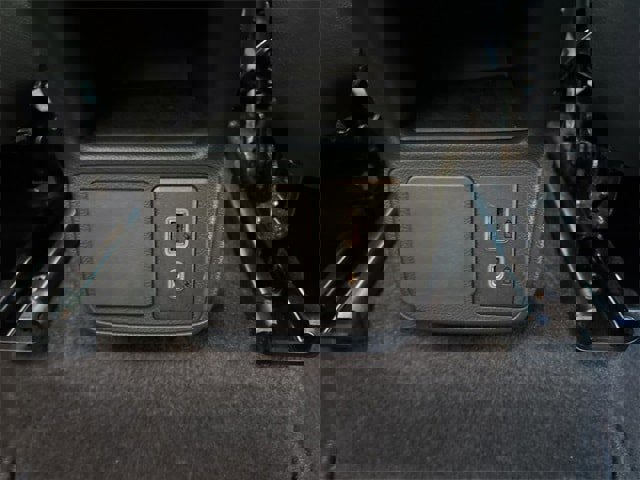 Used 2024 Buick Encore GX Preferred image 34