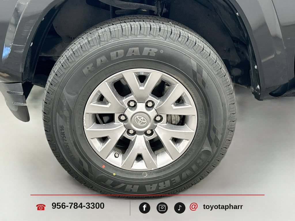 Used 2019 Toyota Tacoma SR5 RWD image 27