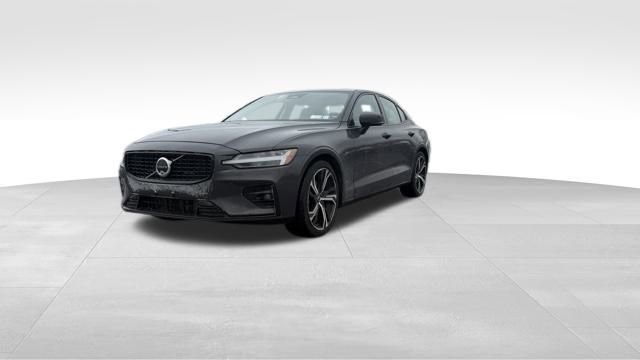 Used 2024 Volvo S60 B5 Core